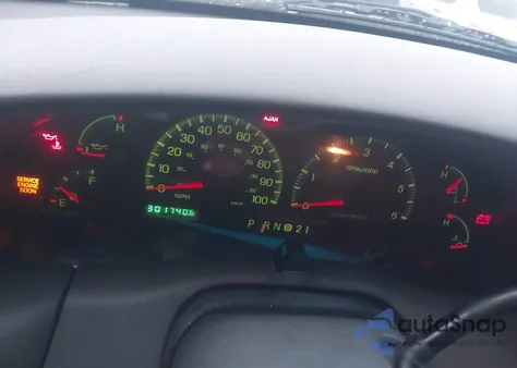 2002 Ford F-150 Lariat/Xlt from USA, damaged, VIN 1FTRW08L32KE34702